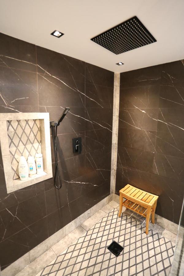مبيت وإفطار ييلونايف 好丘。Hacho House المظهر الخارجي الصورة